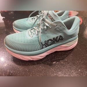 HOKA women’s bondi 7